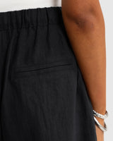 Montie Linen Shorts // Pepper