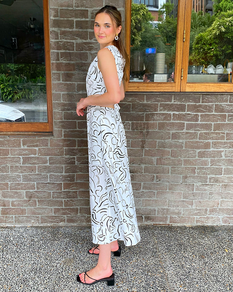 Genesis Maxi Dress // Salt & Pepper